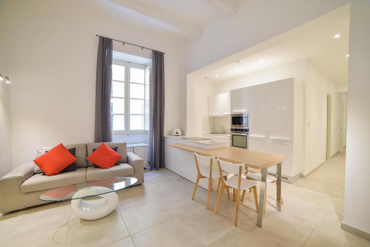 Ca1- City Central Apartment 1 瓦莱塔 外观 照片