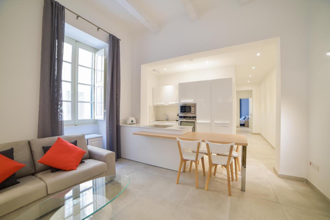 Ca1- City Central Apartment 1 瓦莱塔 外观 照片